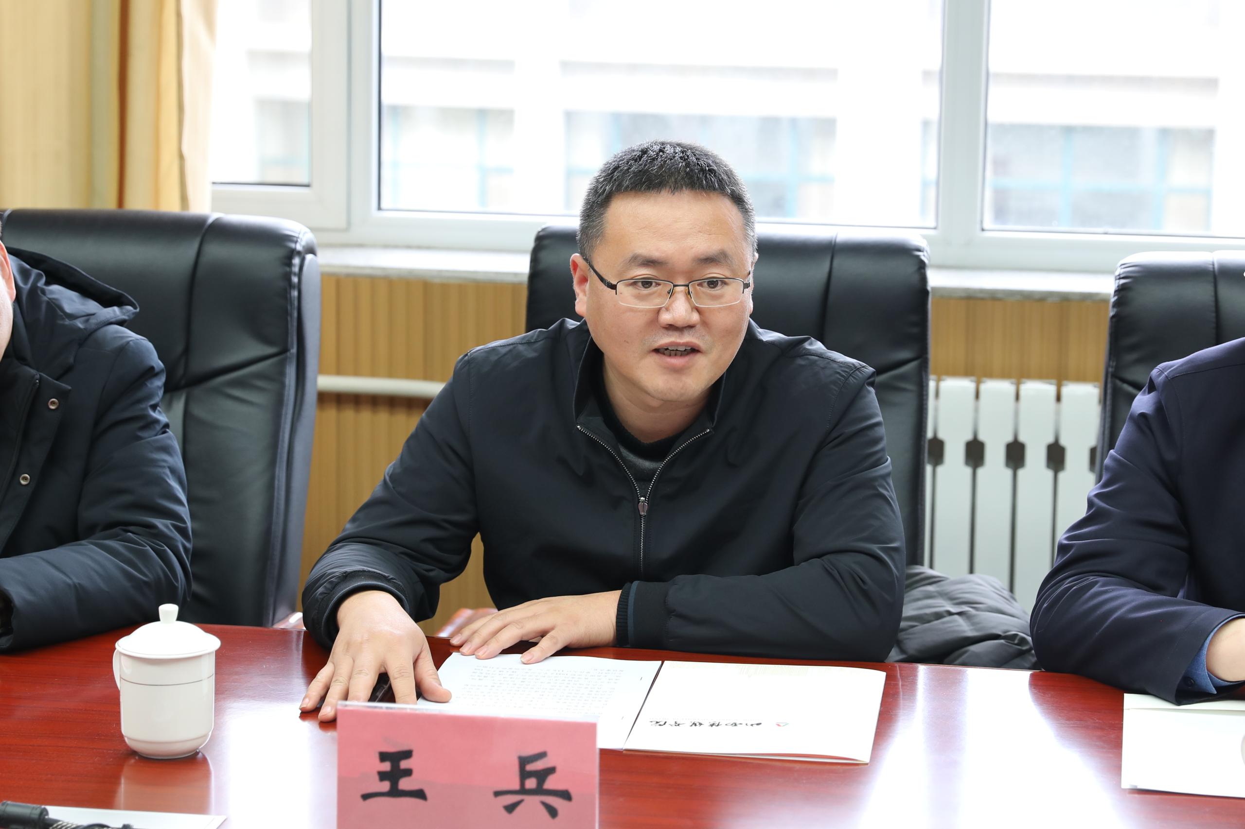 王兵从资源,生态,文化,旅游等方面介绍了宁武县的基本情况,他表示